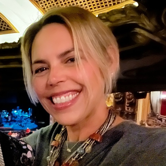 Meet your Posher, Michaele - Picture 1 of 1